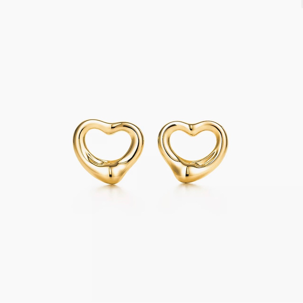 Tiffany & Co. 18k gold heart earrings. Never Worn! Brand new with original box!